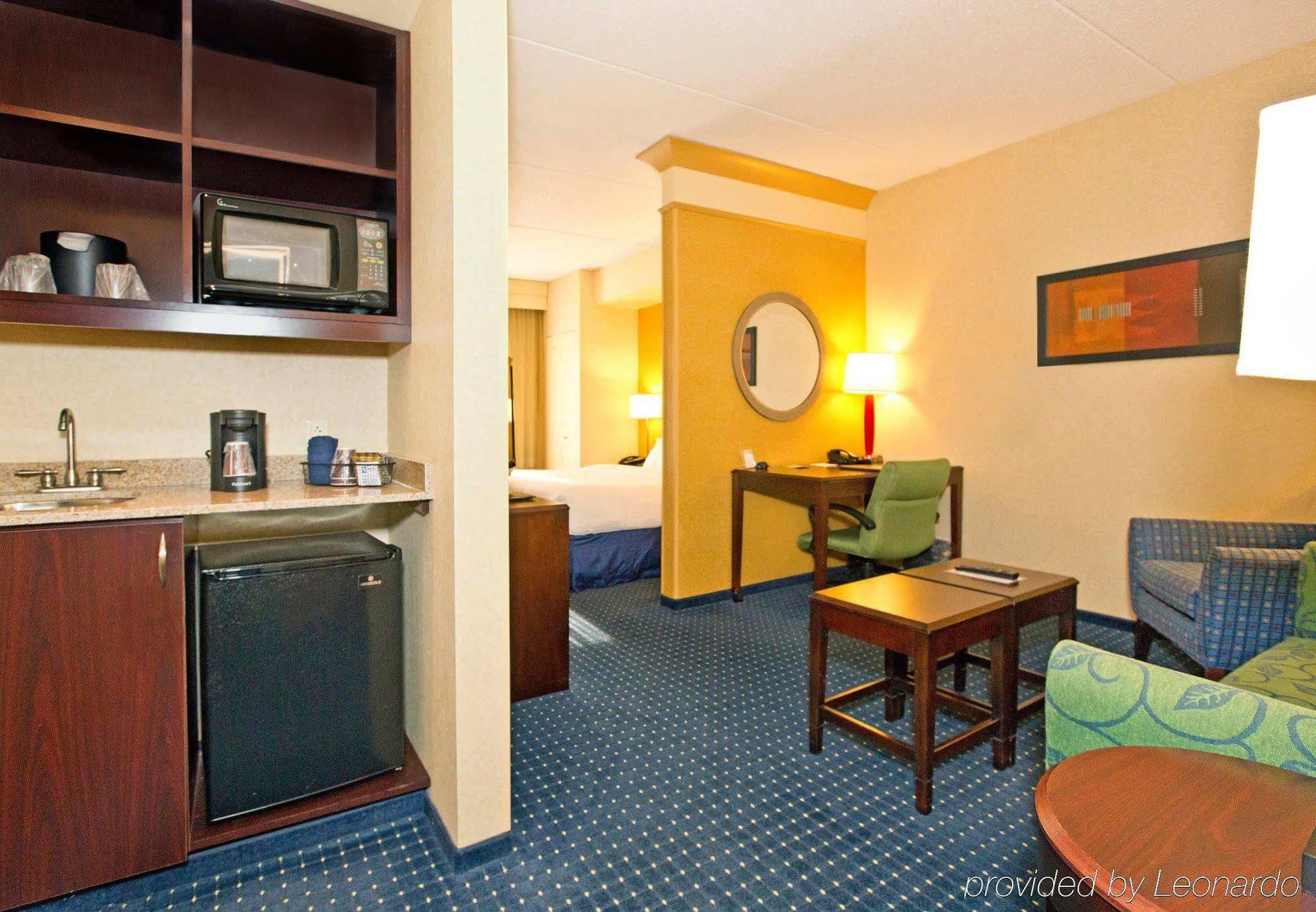 Springhill Suites By Marriott Wheeling Triadelphia Area מראה חיצוני תמונה