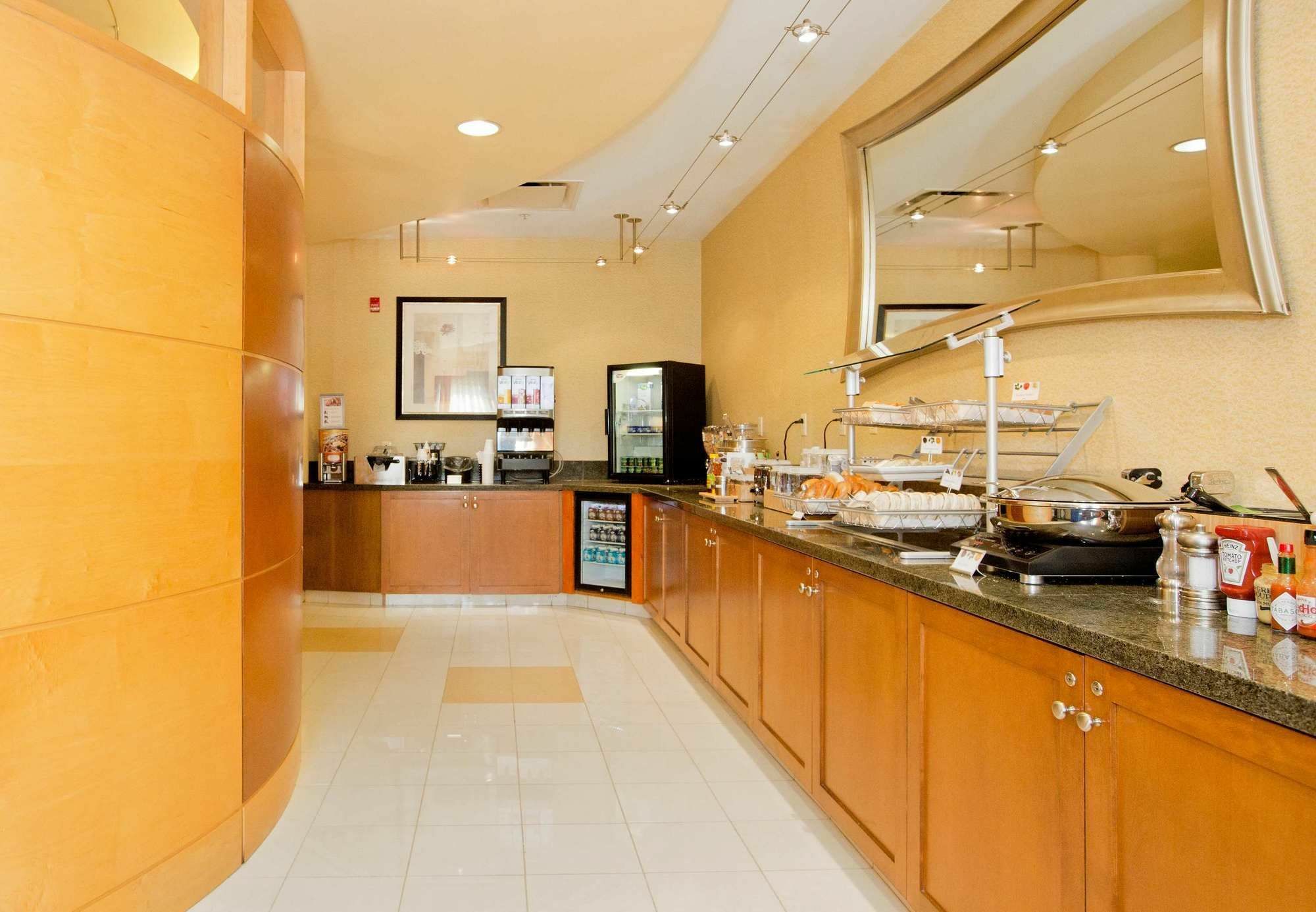 Springhill Suites By Marriott Wheeling Triadelphia Area מראה חיצוני תמונה